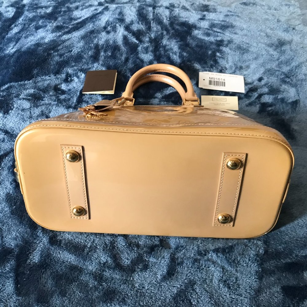 Louis Vuitton VERNIS Alma PM Rose Florentin Bag - Picture 16 of 16